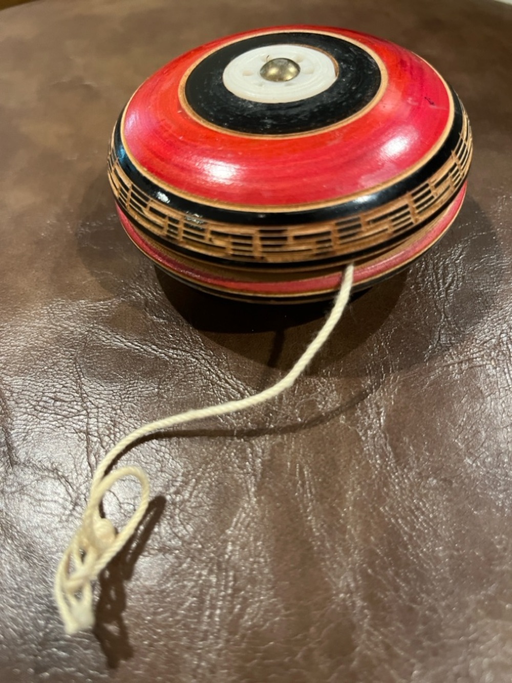 Vintage Handcrafted Red Wooden Decorative Yo-Yo